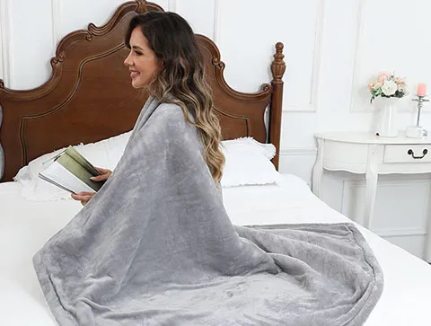 Flanelowy elektryczny pod kocem